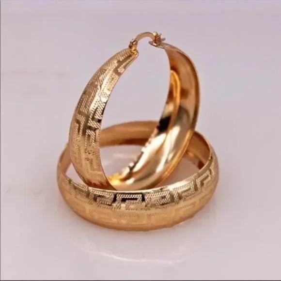 New Luxury 18k Gold Hoop Round Earrings - Picture 4 of 7